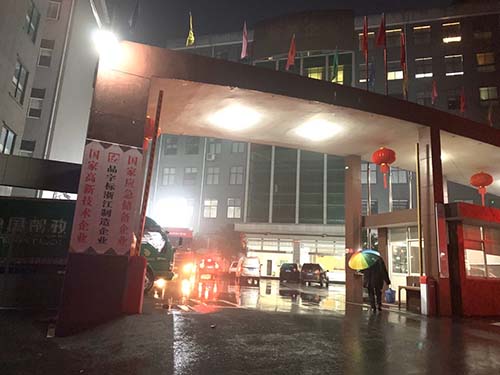 4612.2万只口罩发往全国 阿里巴巴协调92工厂调配产能与库存抗击疫情