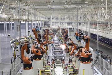 汽车业艰难！全球超100家汽车工厂停产！