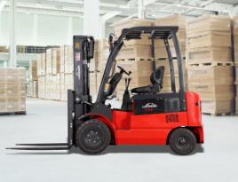  新品│超高性价比！林德电动平衡重叉车E20/25B心动爆表