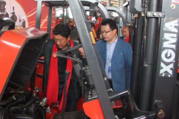 用户群点赞！厦工又火了！这场新品嘉年华让无数人欢呼