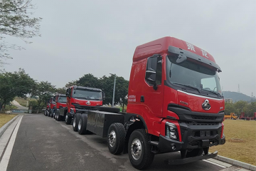 绿色高效双在线！乘龙H7 8X4纯电自卸车成卡友创富新宠