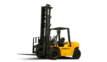 龙工LG70DT内燃平衡重式叉车