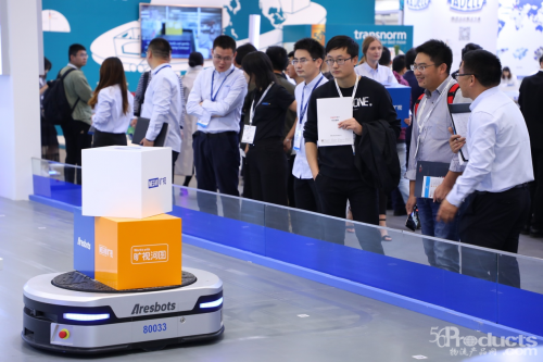 1571825810634374.png 5db022c36aa97.png