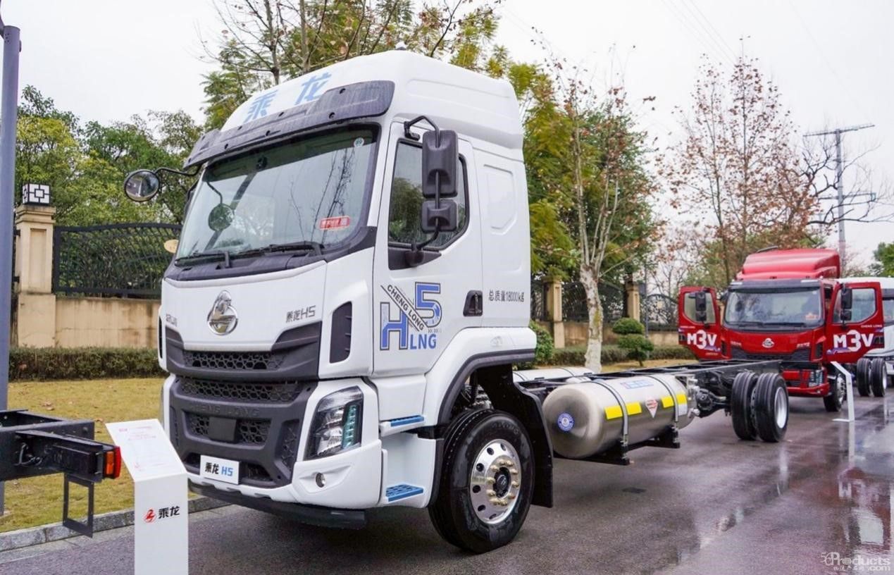 1713853678369815.jpg 3.jpg