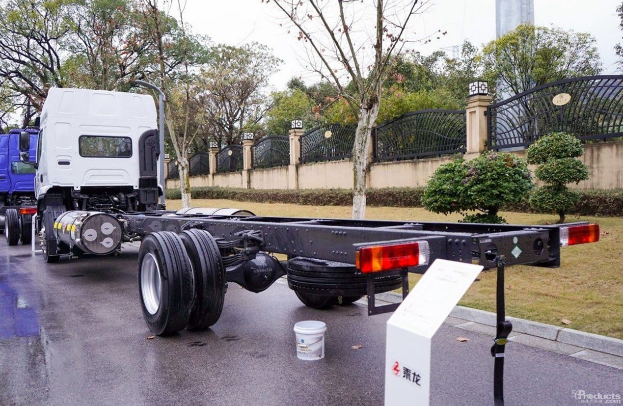 1713853695832966.jpg 4.jpg